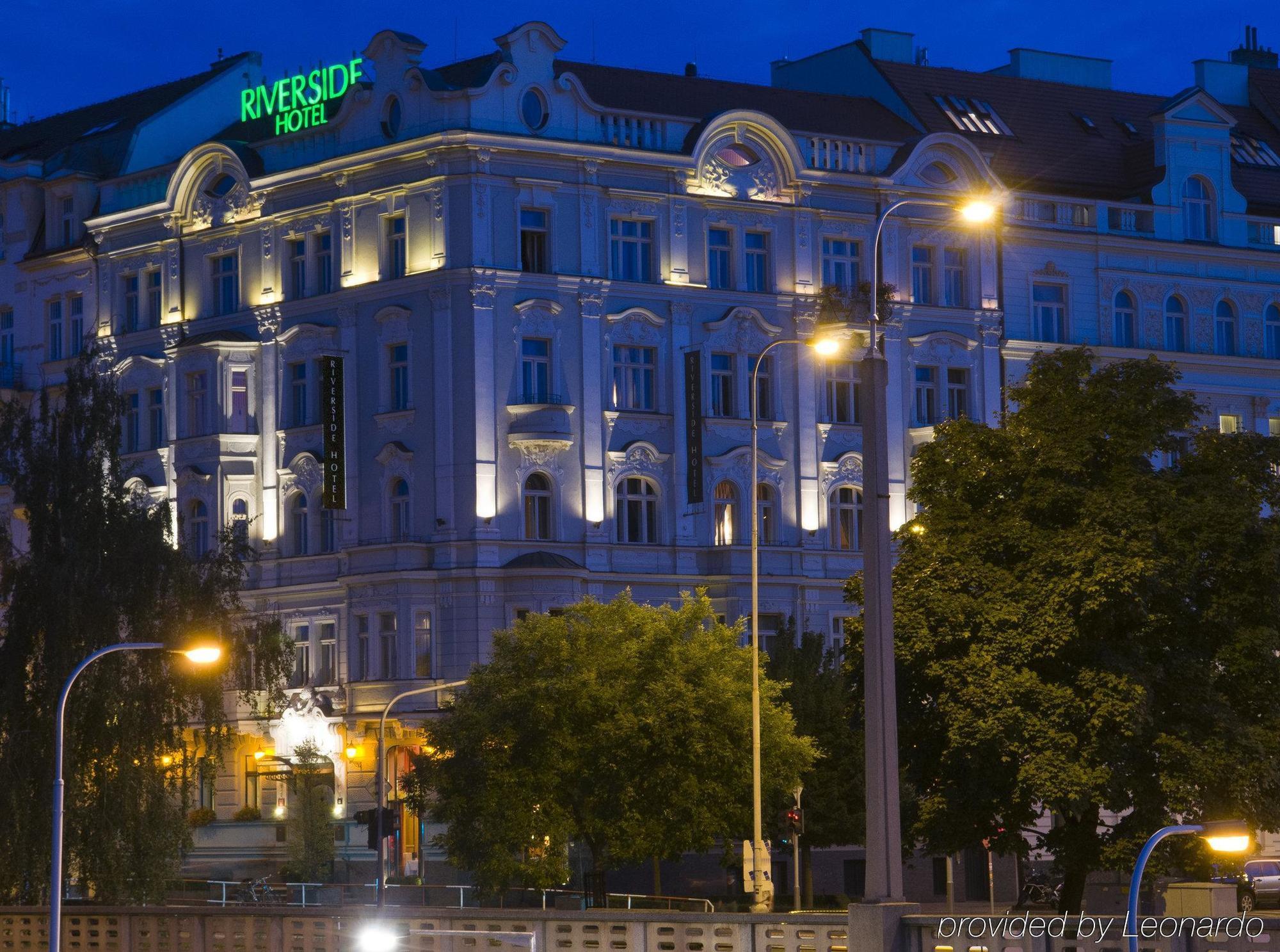 Mamaison Hotel Riverside Prague Exterior photo